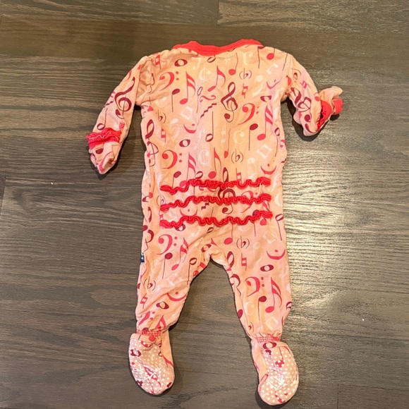 Kickee Pants Pink Musical Note Bamboo Footie Pajamas - Picture 2 of 3